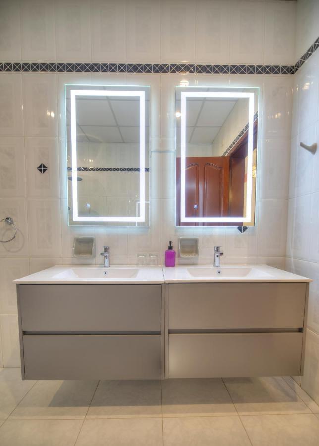 Beautifully Furnished Seafront 4 Bedrooms Goslm-4 Sliema Exterior foto